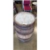 Image 2 : ANTIQUE OAK BARREL