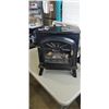 Image 1 : SMALL ELECTRIC HEATER