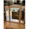 Image 4 : VINTAGE OAK PALISAR DRESSER W/ MIRROR