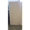 Image 2 : PAIR OF KINGSPLIT LOW PRO SEALY BOXPSRINGS