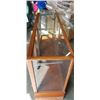 Image 5 : VINTAGE WOOD DISPLAY CABINET
