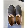 Image 4 : NEW OLUKAI PEHUEA SIZE 7 WOMANS SHOE. PAVEMENT/ PAVEMENT COLOR