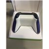 Image 5 : 3 XBOX WIRELESS CONTROLLERS STORE RETURN UNTESTED
