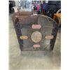 Image 1 : FOLDING FIRE SCREEN