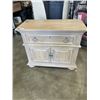Image 1 : AMERICAN DREW 2 DOOR AND 1 DRAWER CABINET
