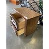 Image 3 : VINTAGE OAK NIGHT STAND
