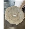 Image 2 : 3PC CEMENT BIRD BATH