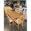 Image 1 : BROYHILL FURNITURE COUNTRY FARMHOUSE DINING TABLE WITH 6 CHAIRS
