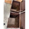 Image 3 : 2 BAMBOO LOOK WOOD STORAGE BASKETS / LAUNDRY HAMPERS