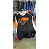 Image 3 : 2 BUNDLES OF MENS JERSEYS, WAYNE GRETZY BRAND COAT, VESTS, ETC