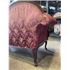 Image 3 : VINTAGE CHAISE SOFA W/ SATIN FLORAL FABRIC, CARVED WOOD