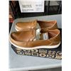 Image 3 : NEW OLUKAI KAKAHA NIA SIZE 9 MENS SHOES. FOX/FOX COLOR