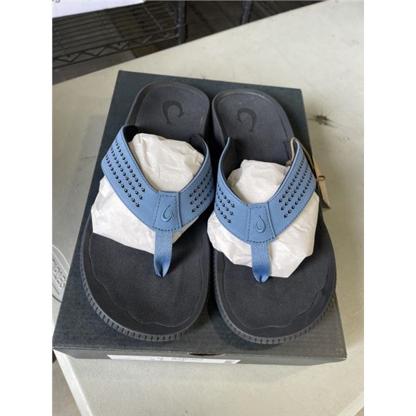 NEW OLUKAI ULELE SIZE 12 MENS SANDLES. BLUE FOG/ LAVA ROCK COLOR