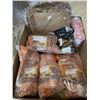 Image 1 : ASSORTED AMAZON OVERSTOCK CLEAR JEL COOK TYPE, BROWN SUGAR REPLACEMENT, AIR FRYER 8 INCH PAPER TRAYS
