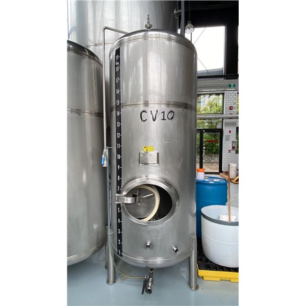 RIPLEY STAINLESS COMMERCIAL 18HLC JACKETED BRIGHT TANK WITH 1800L CAPACITY