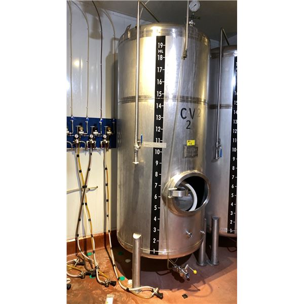 RIPLEY STAINLESS COMMERCIAL 18HLC JACKETED BRIGHT TANK WITH 1800L CAPACITY