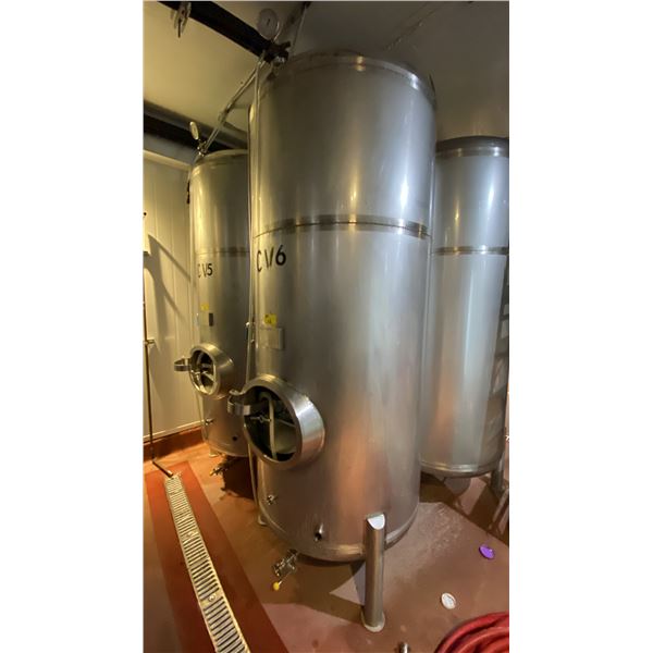 RIPLEY STAINLESS COMMERCIAL 18HLC JACKETED BRIGHT TANK WITH 1800L CAPACITY