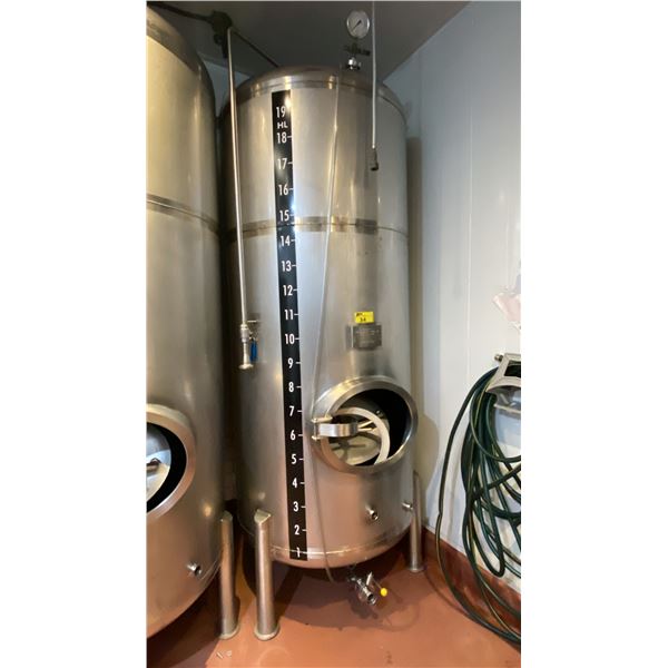 RIPLEY STAINLESS COMMERCIAL 18HLC JACKETED BRIGHT TANK WITH 1800L CAPACITY