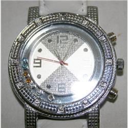 1 Large Watch