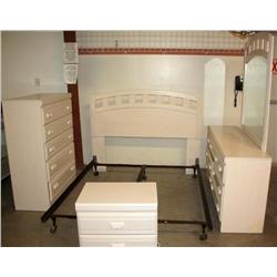 4 Pc. Bedroom Set w Bed Frame