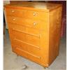 Image 1 : 5 Drawer Dresser Made by Armon