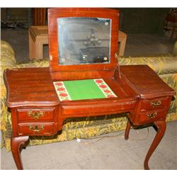 Vintage Vanity Table