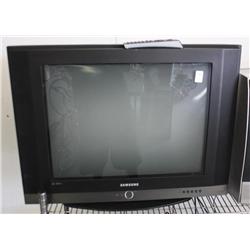 Samsung 27" Slim Fit TV w/Remote
