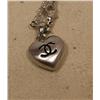 Image 4 : Chanel Heart Shape Necklace