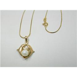 14KG Chain With Pearl & Dolphin Pendant
