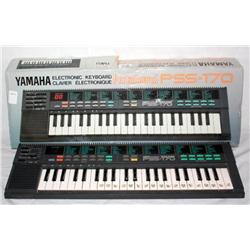 Yamaha Electronic Keyboard