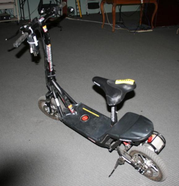 schwinn electric scooter