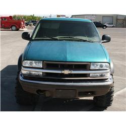 Chevy S14 4WD Truck