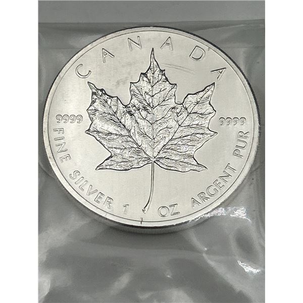 2012 Canada 1 oz .999 Silver Maple Leaf Coin