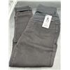 Image 2 : Large Straight Leg Maternity Jeans Size Large
