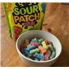 Image 1 : 12 Packs Sour Patch Kids Candy 150g Pack