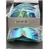 Image 4 : 12 Truly Branded Sunglasses