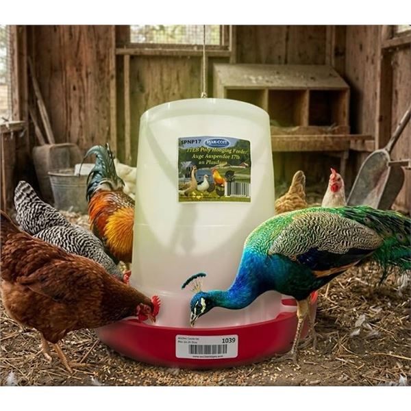17LB Poly Hanging Feeder by Farm-Tuff