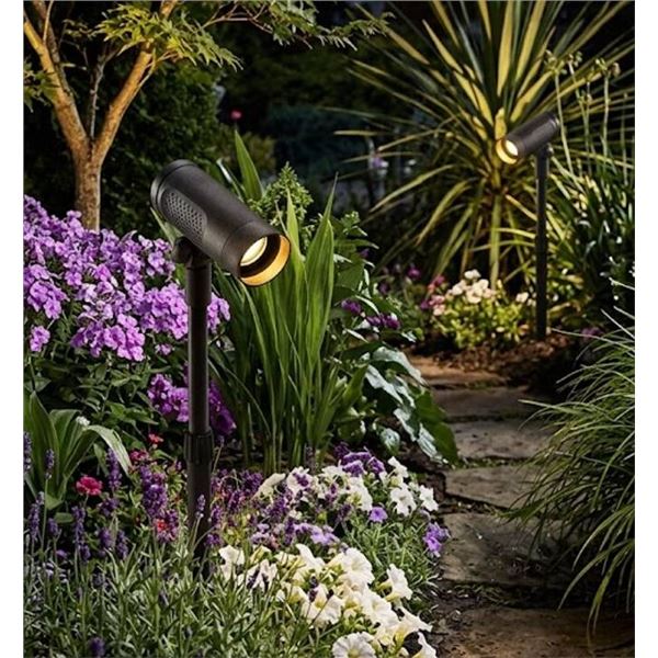 2 Solar LED Spot Lights