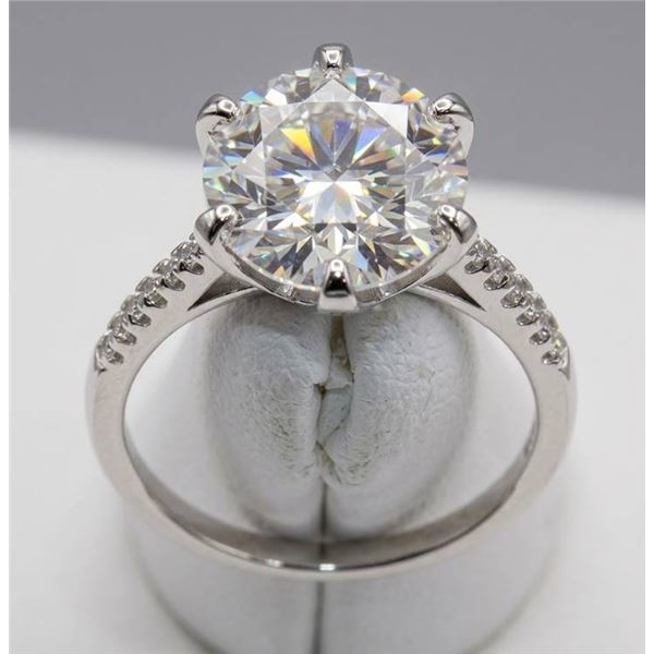 $3,175.00-5.00 CT GRA CERTIFIED ROUND BRILLIANT CUT MOISSANITE STONE VVS D COLOR SET IN CENTER WITH 