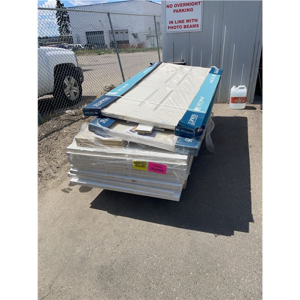 Pallet Lot of Assorted Jeld-Wen Prehung Interior Doors