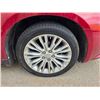 Image 13 : 2012 Chrysler 200 Convertible Red -ESTATE VEHICLE