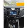 Image 14 : 2012 Chrysler 200 Convertible Red -ESTATE VEHICLE