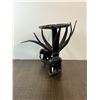 Image 4 : Hand-Carved Elephant Pedestal Ashtray