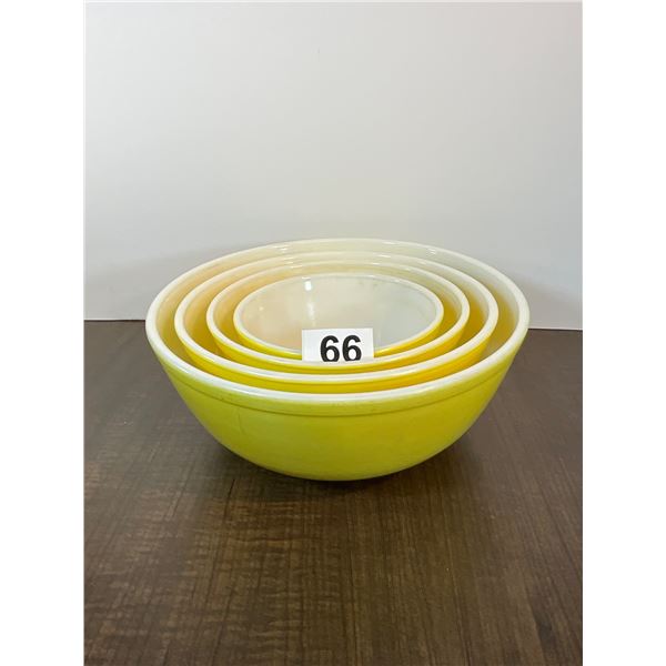 Vintage Pyrex Yellow Nesting Mixing Bowl Set (4)