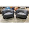 Image 3 : PAIR OF BLUE MODERN TUB CHAIRS