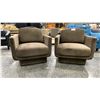 Image 3 : PAIR OF BROWN MODERN ARMCHAIRS