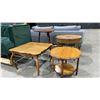 Image 1 : GROUP OF 4 ASSORTED DECORATIVE TABLES