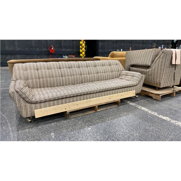 RETRO STYLE STRIPED COUCH WITH SET OF 2 MATCHING ARMCHAIRS