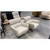 Image 1 : PAIR OF CREAM MODERN ACCENT CHAIRS