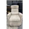 Image 4 : PAIR OF CREAM MODERN ACCENT CHAIRS